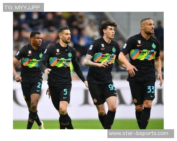 南京足球队耐力分析与欧冠球队的深度对比研究